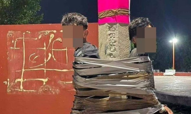 Αυτόκλητος τιμωρός: Viral ο Μεξικανός «Μπάτμαν» που κυνηγά κλέφτες τη νύχτα - Τους δένει σε φανάρια