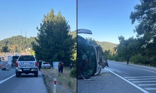 Τουρκία: Θανατηφόρο τροχαίο με τουριστικό λεωφορείο στην Αττάλεια - Ένας νεκρός και 12 τραυματίες