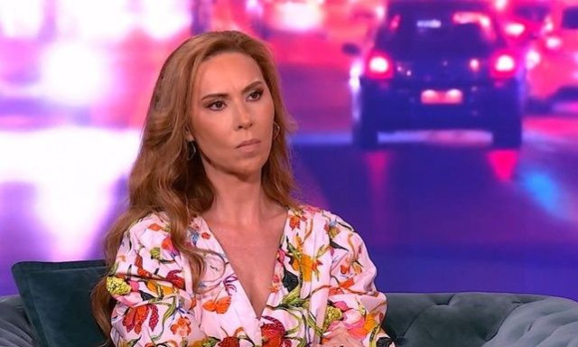 Δώρα Χρυσικού: «Δούλευα για δύο, ούσα φαλακρή και με τομή – Το θεωρούσα υποχρέωσή μου»