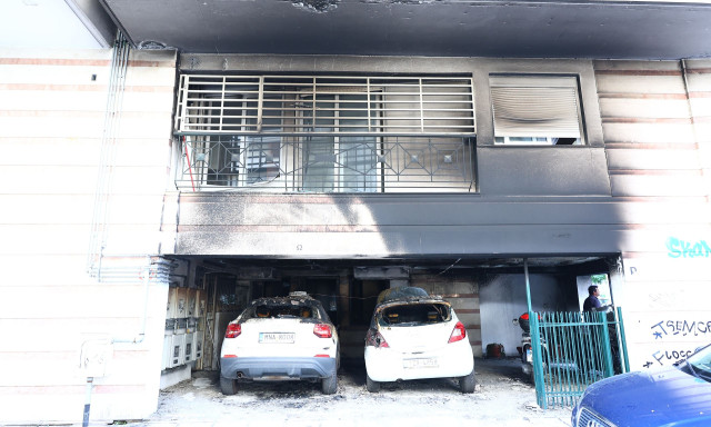 Θεσσαλονίκη: Γκαζάκια σε σπίτια 3 στελεχών της ΝΔ σε Τούμπα και Πυλαία - Πέντε τραυματίες