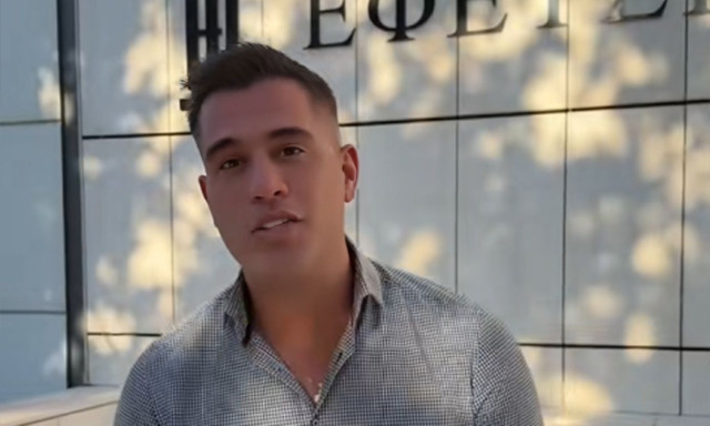 Βαγγέλης Μπαταρλής: «Τεράστια δικαίωση – Η μάνα μου λιποθυμούσε έξω από τα κελιά»
