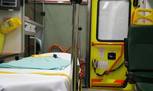Άρτα: Στη ΜΕΘ 21χρονος μοτοσικλετιστής μετά από τροχαίο
