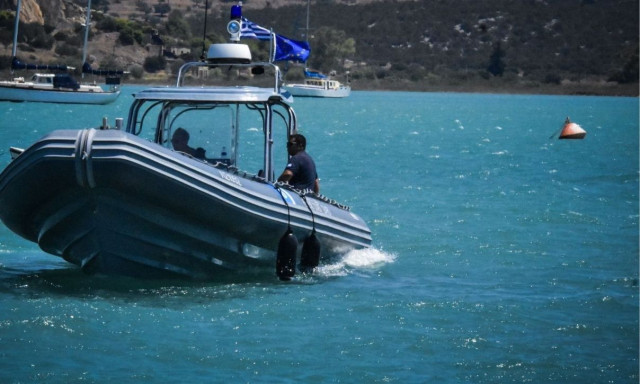 Λευκάδα: Επιχείρηση για ακυβέρνητο ιστιοφόρο με τέσσερις επιβαίνοντες στο Ακρωτήρι Δουκάτου