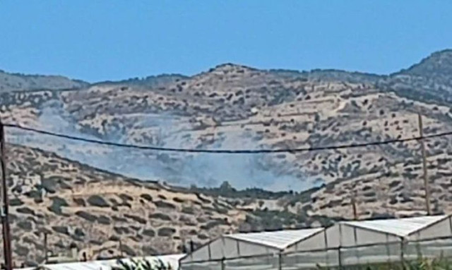 Φωτιά στην Ιεράπετρα - Ήχησε το 112 για εκκένωση του οικισμού Μπραμιανά
