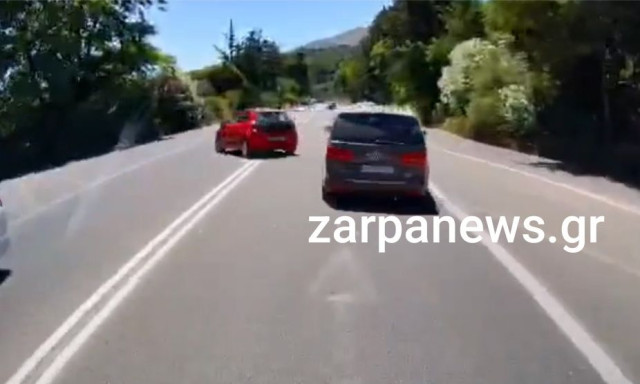Χανιά: Νέο εξοργιστικό βίντεο με ασυνείδητο οδηγό - Κάνει αναστροφή στη μέση του δρόμου