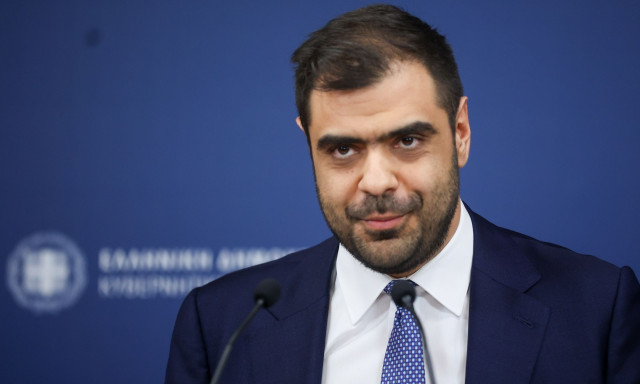 Μαρινάκης κατά Τσίπρα: Είναι ο τελευταίος της Μεταπολίτευσης που μπορεί να μιλά για εντιμότητα