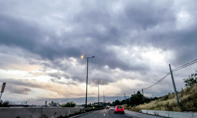 Καιρός αύριο: Βροχές και καταιγίδες την Πέμπτη – Ποιες περιοχές θα επηρεαστούν