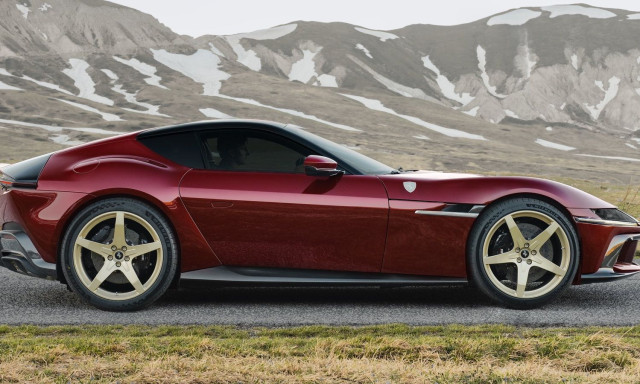 Ferrari 12Cilindri Manuale: Η επιστροφή του χειροκίνητου κιβωτίου με τεχνολογία by-wire