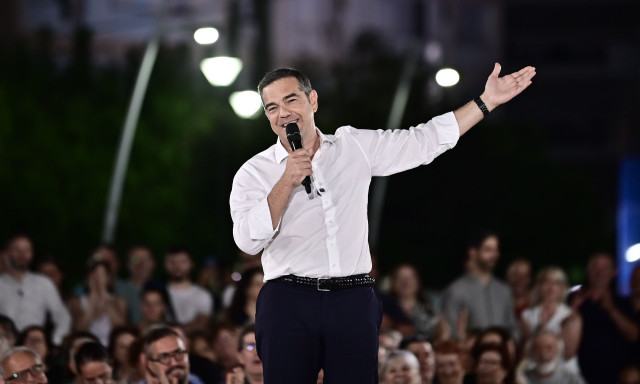 Τσίπρας για Γεωργιάδη: Θα του στείλω λουλούδια - Το πρόβλημα είναι ο «αδωνισμός»