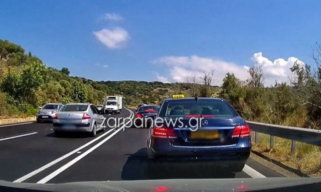 Νέα εγκληματική προσπέραση στον ΒΟΑΚ - Μπήκε στο αντίθετο ρεύμα σε διπλή διαχωριστική (video)