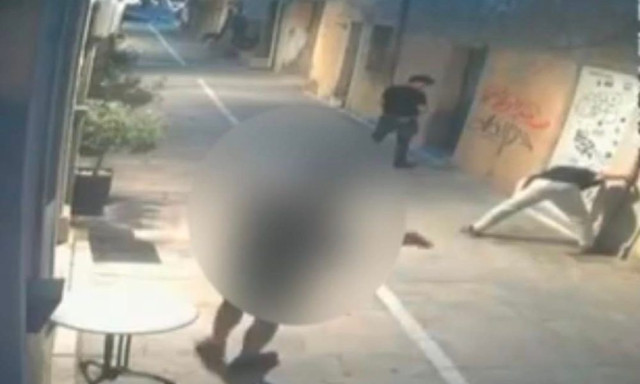Ρέθυμνο: Βίντεο-ντοκουμέντο με νεαρούς που βανδαλίζουν και ουρούν στον δρόμο