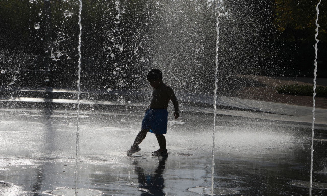 Καιρός - Καλλιάνος: Νέο θερμό κύμα φέρνει 40άρια - Πού θα σημειωθούν οι υψηλότερες θερμοκρασίες
