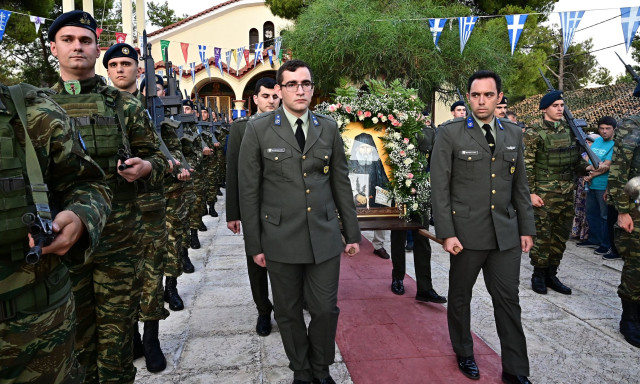 Χαϊδάρι: Με λαμπρότητα ο εορτασμός του Αγίου Παϊσίου, προστάτη των Διαβιβαστών – Δείτε εικόνες