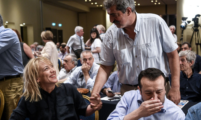 ΣΥΡΙΖΑ: Στην «τρόικα» Πολάκη, Παππά, Δούρου η ηγεσία του κόμματος