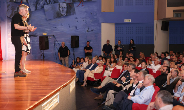 Αθερίδης για Marfin: «Όταν άκουσα ελληνικό FBI, είπα είναι καραγκιοζιλίκι σήμερα τα παίρνω όλα πίσω»