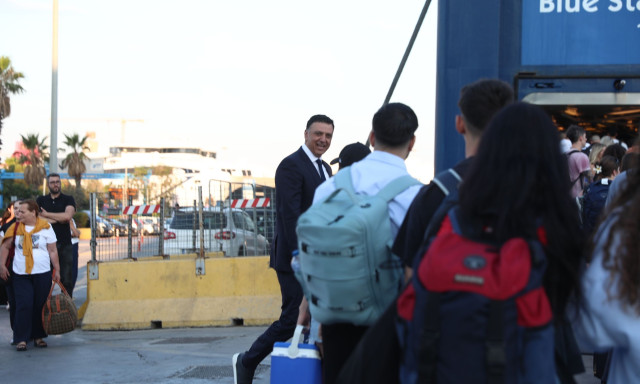 Φεύγουν οι αδειούχοι του Ιουλίου, αυξημένη η κίνηση στα λιμάνια