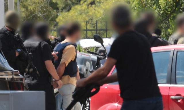 Marfin: Στην Ευελπίδων οι δύο συλληφθέντες