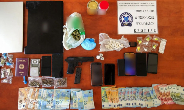Εξαρθρώθηκε κύκλωμα διακίνησης ναρκωτικών σε Γλυφάδα και Βούλα