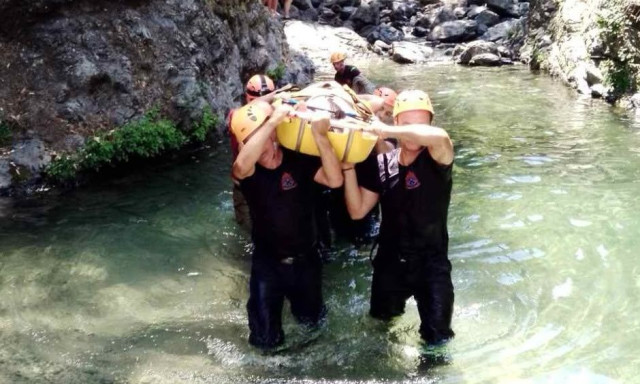 Σαμοθράκη: Επιχείρηση διάσωσης τραυματισμένης πεζοπόρου στη Γριά Βάθρα