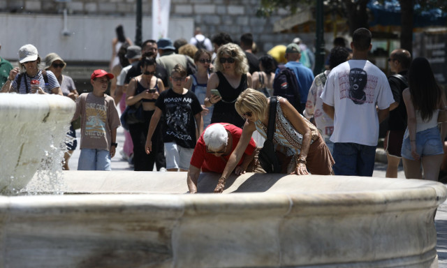 «Κόκκινη» προειδοποίηση Κολυδά για το επόμενο 48ωρο - Πού αναμένονται οι υψηλότερες θερμοκρασίες