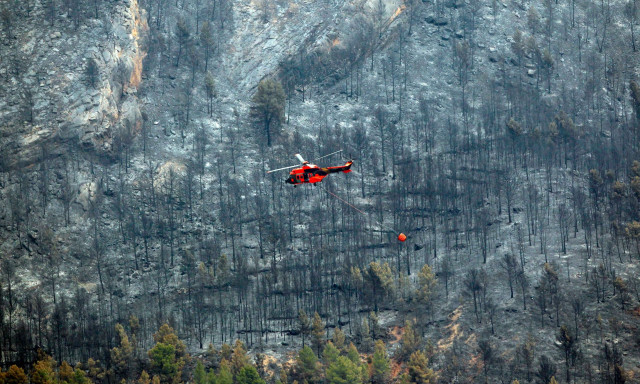 Ισπανία: Από την Πέμπτη μαίνεται πυρκαγιά βόρεια της Μαδρίτης - Έχει κάψει 260.000 στρέμματα