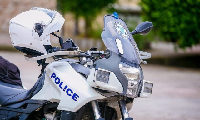Πάτρα: Εισέβαλαν στο σπίτι, χτύπησαν τον ιδιοκτήτη και άρπαξαν από το χρηματοκιβώτιο 40.000 ευρώ