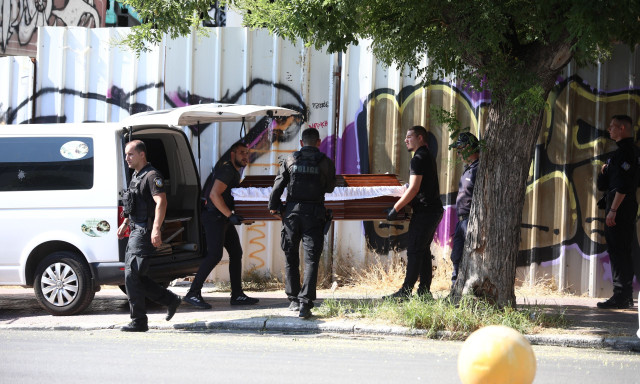 Κυψέλη: Μυστήριο με τη σορό στη βαλίτσα - Παραμένει άγνωση η αιτία θανάτου