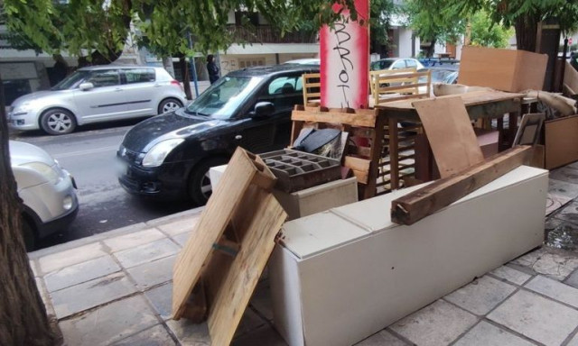 Θεσσαλονίκη: Δικογραφία σε βάρος δύο 39χρονων για παράνομη απόρριψη ογκωδών απορριμμάτων