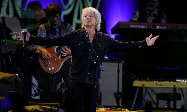 Ο Jon Bon Jovi τερμάτισε πρόωρα συναυλία λόγω προβλήματος στη φωνή του