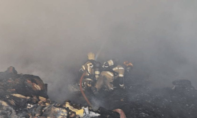 Φωτιά σε ιστορικό ξενοδοχείο στην Τεχεράνη - Βίντεο