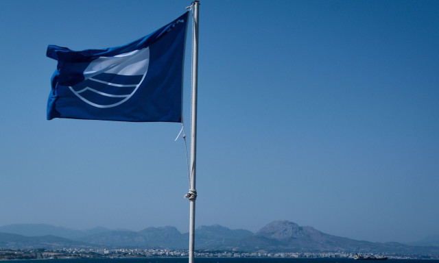 Οι 9 παραλίες που έχασαν τη Γαλάζια Σημαία – Οι λόγοι