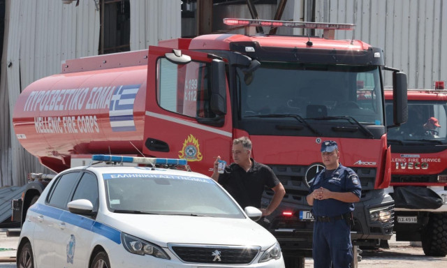 Έκρηξη στα Εξαμίλια: Δεν ήταν δηλωμένος ως εργαζόμενος της επιχείρησης ο νεκρός
