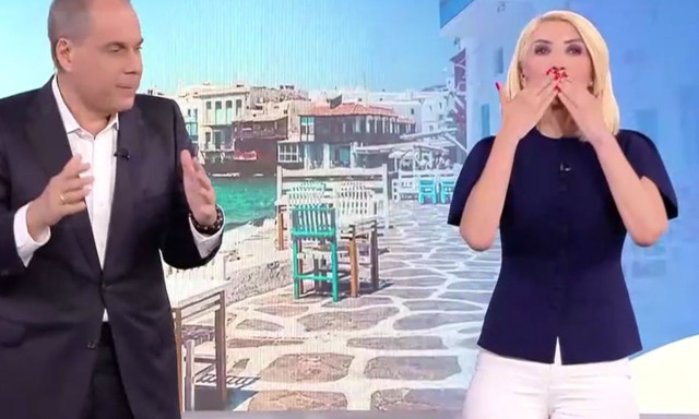 Μίνα Καραμήτρου: Το «αντίο» στον αέρα του «10 Παντού» - Αποχωρεί από το OPEN