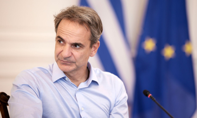 Στο Συντονιστικό Κέντρο Επιχείρησης και Διαχείρισης Κρίσεων ο Κυριάκος Μητσοτάκης