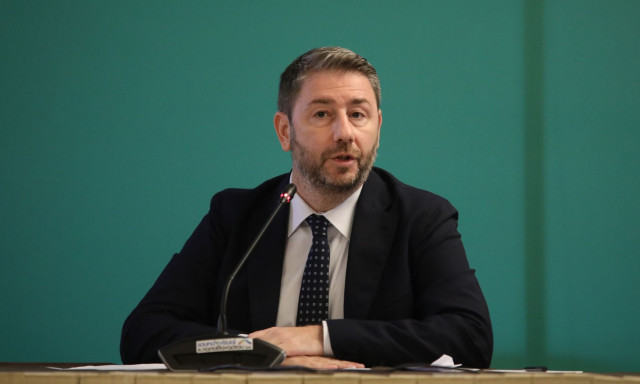 Στα καμένα σήμερα ο Ανδρουλάκης, ανεβάζει τους τόνους το ΠΑΣΟΚ