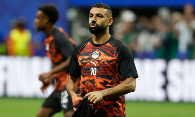 Στη Μύκονο ο Mohamed Salah: Οι βόλτες στα γραφικά σοκάκια και οι selfies με θαυμαστές - Βίντεο