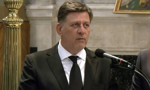 Λύγισε ο Μιλτιάδης Βαρβιτσιώτης: «Πατέρα, δεν ανήκεις μόνο σε εμάς, ανήκεις στην ιστορία»