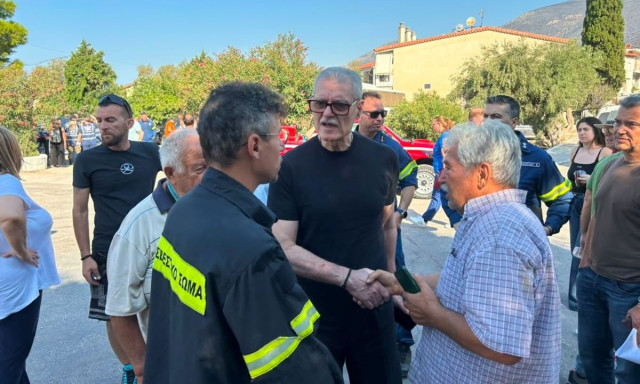 Στο Πόρτο Γερμενό ο Ευάγγελος Τουρνάς: «Προχωρούμε το ταχύτερο δυνατόν στην αποκατάσταση των ζημιών»