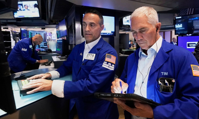 Wall Street: Ισχυρή άνοδος και νέα ιστορικά υψηλά για Dow Jones και S&P 500