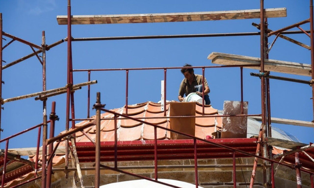 Αδειοδωρόσημο: Πλησιάζει η πληρωμή σε 91.455 εργατοτεχνίτες οικοδόμους