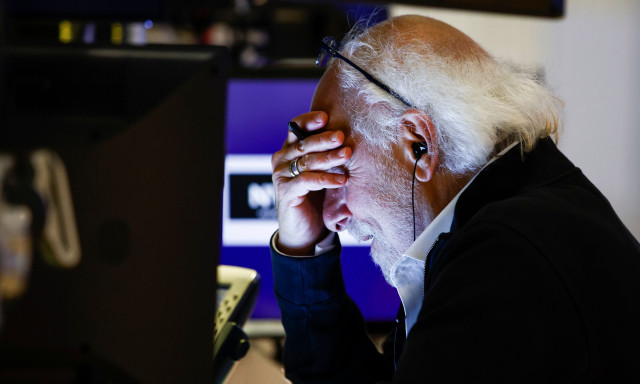 Wall Street: Πτώση για τους βασικούς δείκτες – Στο επίκεντρο το πετρέλαιο και τα Στενά του Ορμούζ