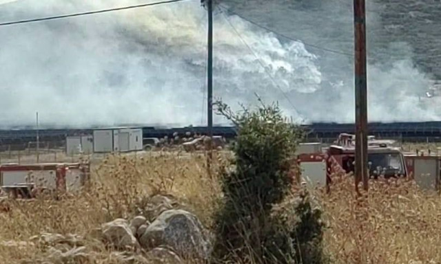Κορινθία: Συνεχίζεται η μάχη με τις φλόγες στο Στεφάνι – «Οδεύουμε καλώς», λέει ο αντιδήμαρχος