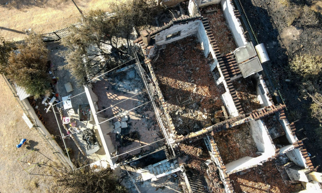 Από Δευτέρα οι αιτήσεις για αποζημιώσεις στους πυρόπληκτους – Πότε ξεκινούν τα αντιπλημμυρικά
