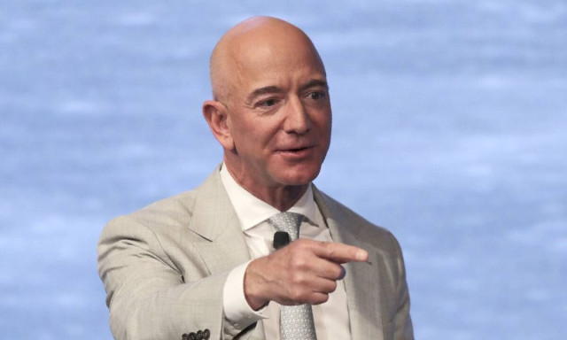 Ο Τζεφ Μπέζος αποκτά το 1/3 των μετοχών της Λίβερπουλ - Οι λεπτομέρειες πίσω από το ιστορικό deal