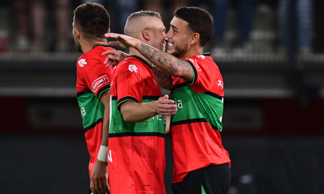 LIVE - Ναϊμέγκεν - Ολυμπιακός 2-1 (Παράταση): Προβάδισμα πρόκρισης για τους Ολλανδούς, με 10 παίκτες οι ερυθρόλευκοι