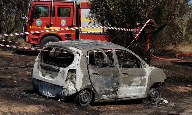 Φωτιά στα Σπάτα: Σε παθολογικά αίτια φέρεται να οφείλεται ο θάνατος του οδηγού