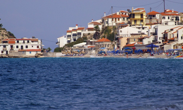 Η εξοχική κατοικία με τη σεζόν γίνεται ολοένα και πιο δυσεύρετη