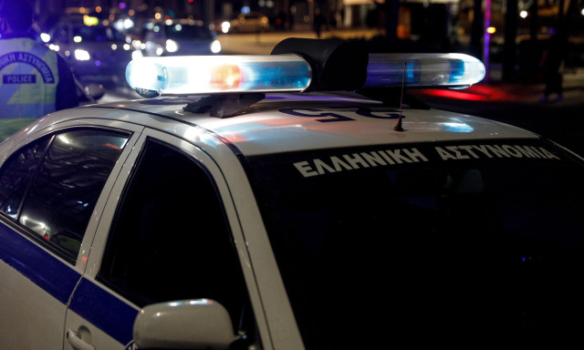 Κως: Ανήλικοι τουρίστες έκλεψαν και χρησιμοποιήσαν δύο αυτοκίνητα - Συνελήφθησαν και οι μητέρες τους