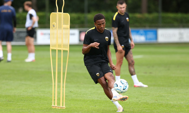 AEK: Θέμα ωρών η συμφωνία με Ιντερνασιονάλ για Ελίασον – Επιβεβαιώνουν στον βραζιλιάνικο σύλλογο