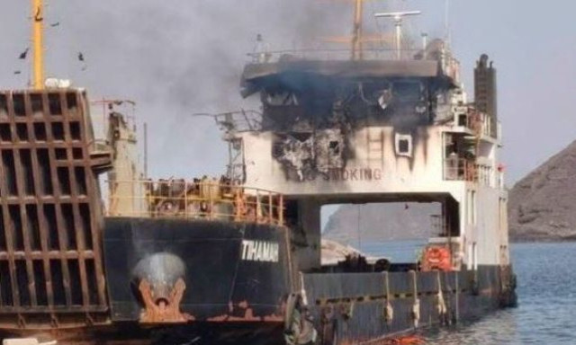 «Μπαρούτι» στη Μέση Ανατολή: Έξι νεκροί στην Ερυθρά Θάλασσα και ένταση στον κόλπο του Ομάν